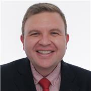 Clases partículares de música y de instrumentos musicales como: canto, teclado, percusión y guitarra por medio de herramientas tecnológicas con muy buen nivel de lectura musical. También clases de programación infantil